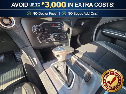 Used 2019 Dodge Charger SXT w/ Leather Interior Group RWD image 20