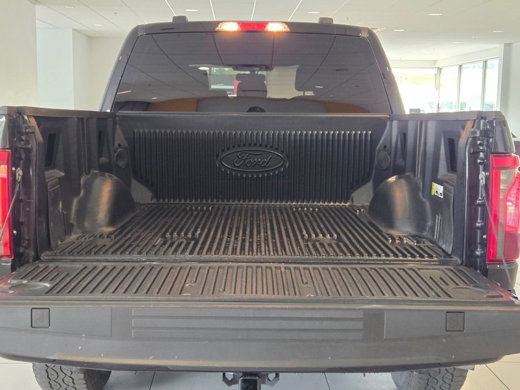 Used 2024 Ford F150 XLT w/ XLT Black Appearance Package AWD/4WD image 12