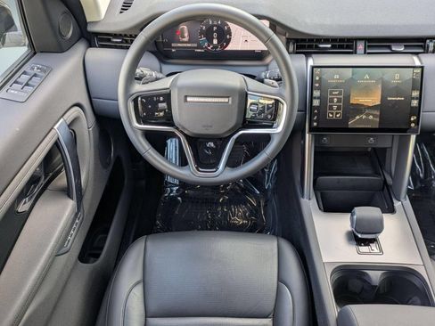 Used 2025 Land Rover Discovery Sport S AWD/4WD image 27