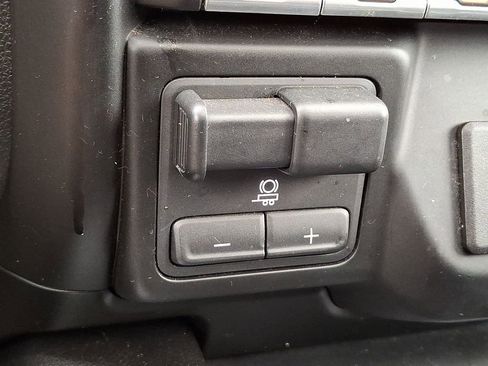 Used 2019 GMC Sierra 1500 Denali w/ Denali Ultimate Package image 26