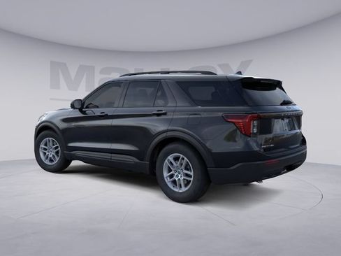 Used 2026 Ford Explorer Active AWD/4WD image 4