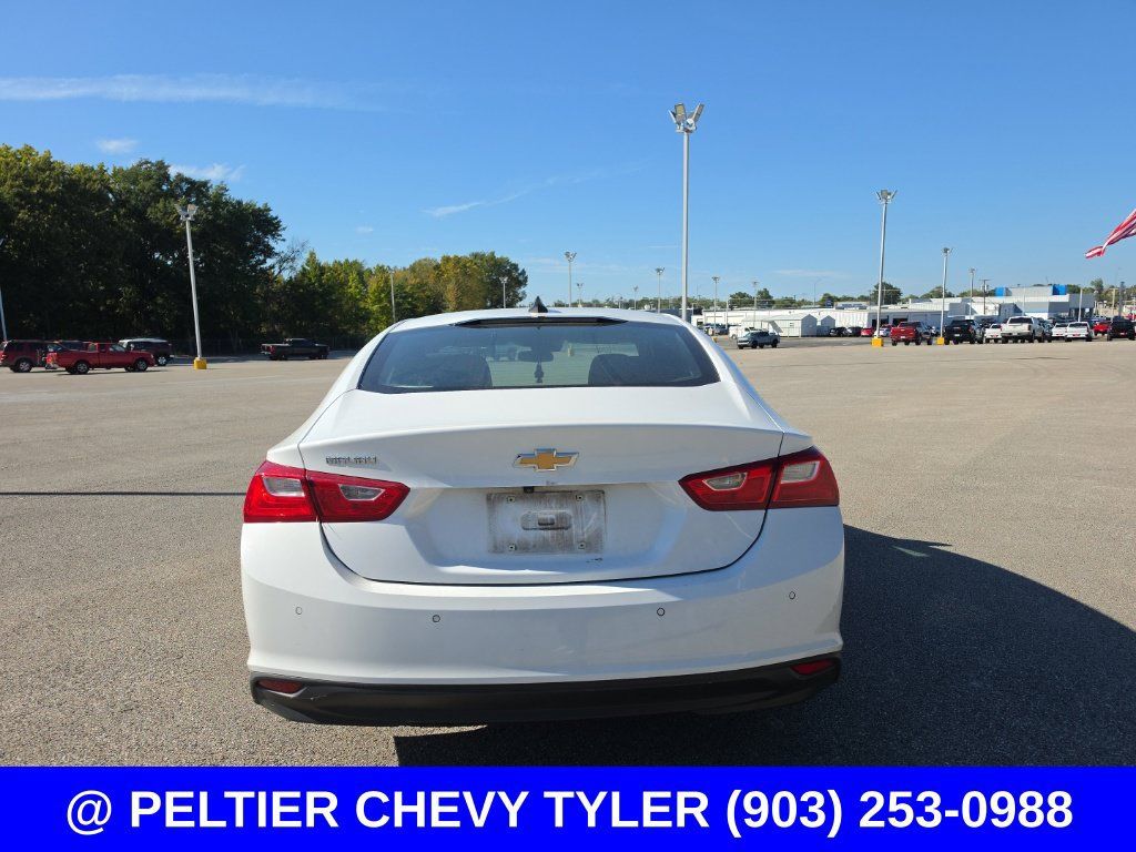 Used 2024 Chevrolet Malibu LS FWD image 7