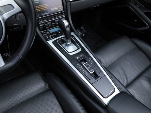 Used 2016 Porsche 911 Carrera S image 30