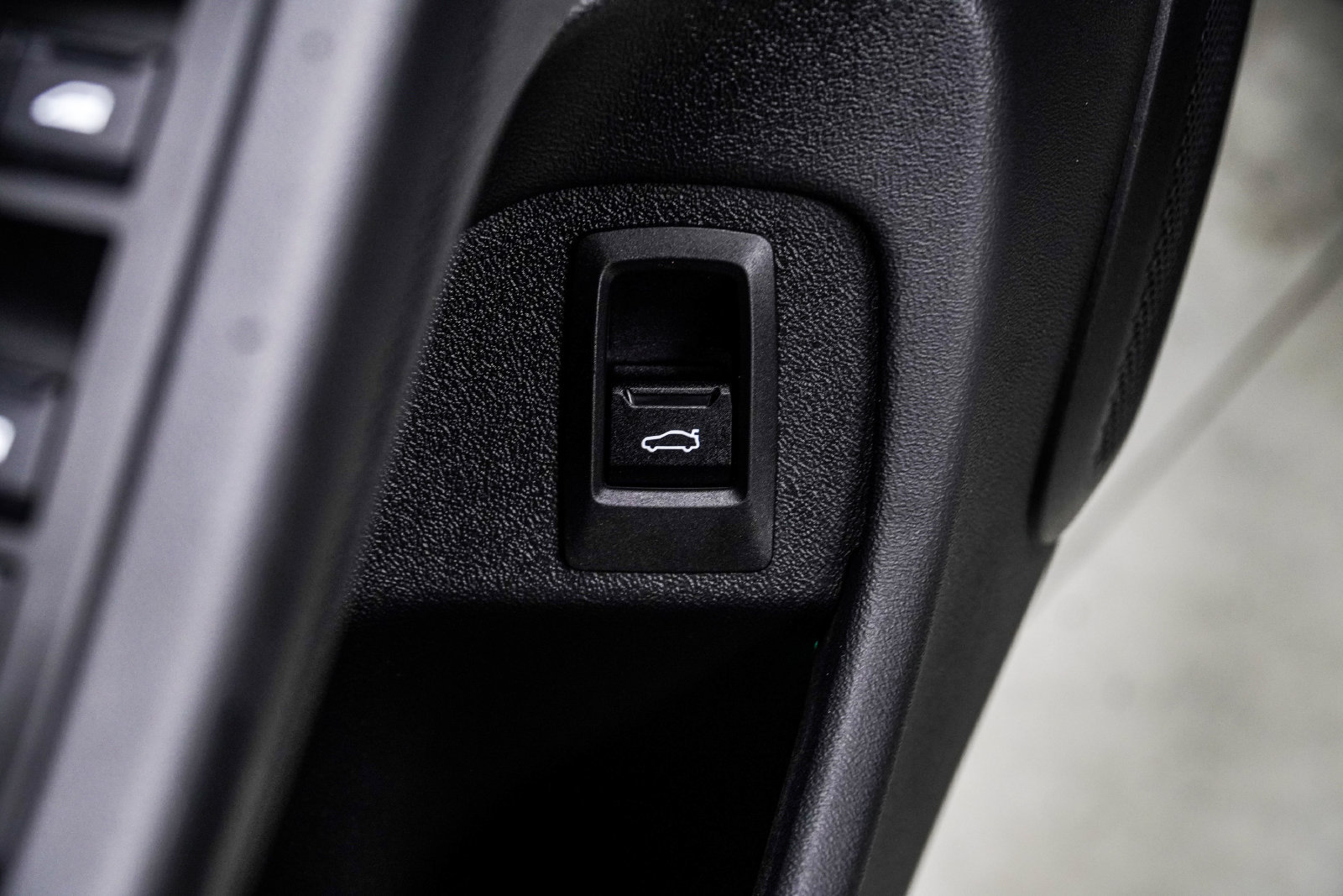 Used 2024 BMW i5 M60 w/ Premium Package AWD/4WD image 46