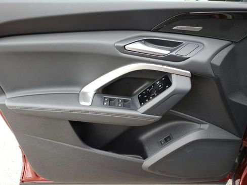 Used 2025 Audi Q5 Prestige image 9