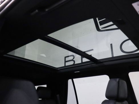 Used 2023 Chevrolet Tahoe RST w/ Luxury Package image 17