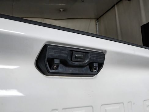 Used 2022 Chevrolet Silverado 2500 LT AWD/4WD image 45