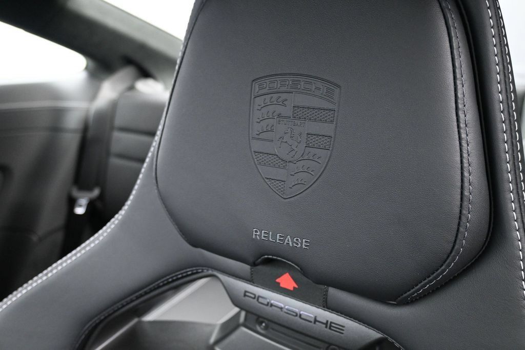 Certified 2026 Porsche 911 GT3 RWD image 24