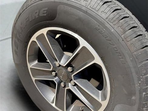 Used 2023 Jeep Wrangler Sahara image 25