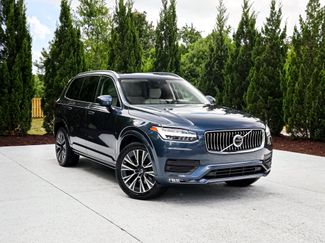 Used 2022 Volvo XC90 T5 Momentum w/ Climate Package AWD/4WD video 2