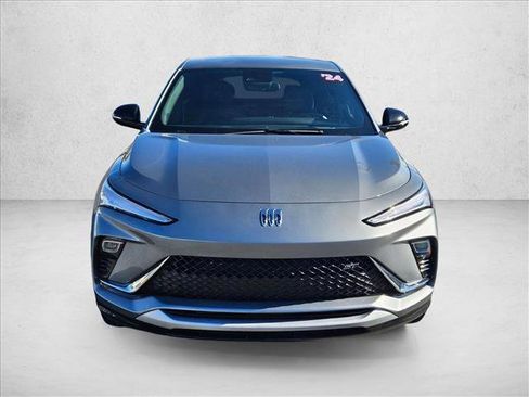 Certified 2024 Buick Envista Sport Touring w/ Convenience I Package image 2