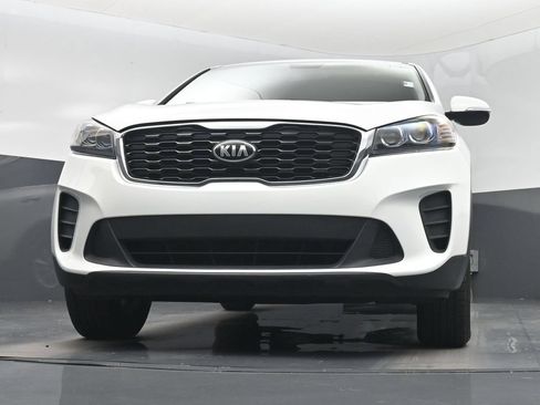 Used 2020 Kia Sorento FWD V6 image 31