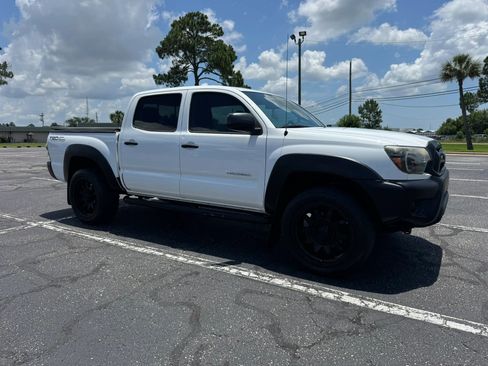 Used 2012 Toyota Tacoma PreRunner w/ Convenience Pkg RWD image 4