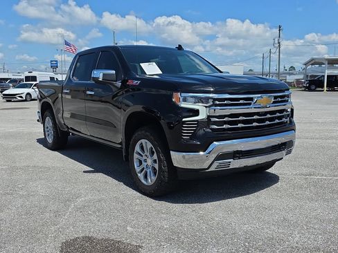 Used 2026 Chevrolet Silverado 1500 LTZ w/ LTZ Premium Package AWD/4WD image 2