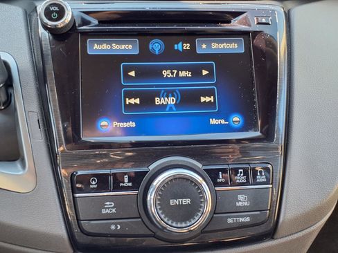 Used 2015 Honda Odyssey Touring image 8