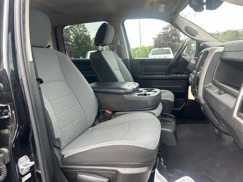Used 2022 RAM 1500 Tradesman w/ Tradesman SXT Package AWD/4WD image 9