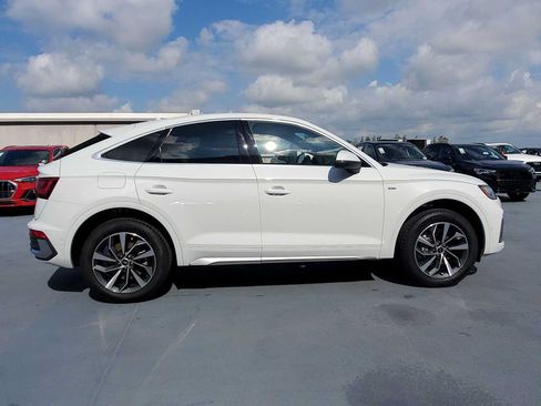 Certified 2023 Audi Q5 2.0T Prestige w/ Prestige Package AWD/4WD image 7