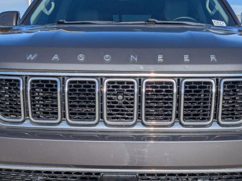 Used 2022 Jeep Wagoneer Series II w/ Convenience Group I image 10