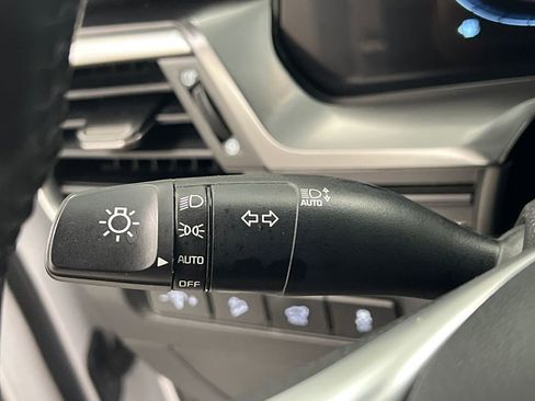 Used 2025 Kia Telluride S FWD image 54