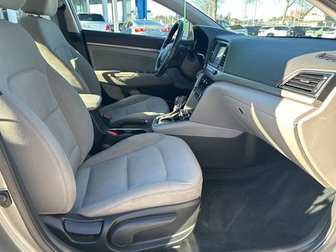 Used 2018 Hyundai Elantra Value Edition image 18