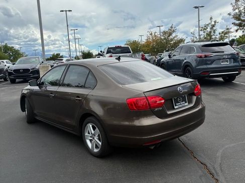 Used 2012 Volkswagen Jetta TDI FWD image 24