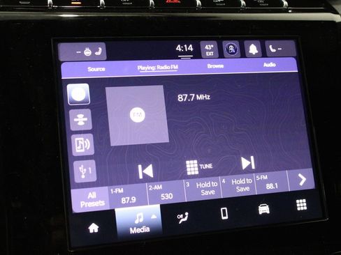 New 2025 Jeep Grand Cherokee Laredo image 29