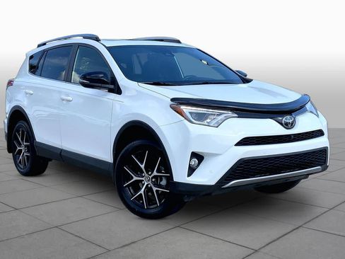 Used 2017 Toyota RAV4 SE w/ Advanced Technology Package FWD image 3