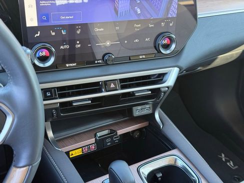 Certified 2024 Lexus RX 350 Premium Plus w/ Convenience Package image 38