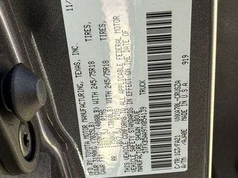 New 2026 Toyota Tundra SR image 31