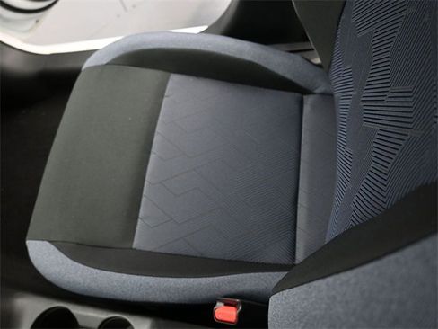 New 2025 Nissan Versa SV w/ Trunk Package image 12