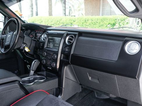 Used 2014 Ford F150 FX4 w/ FX Appearance Package image 33