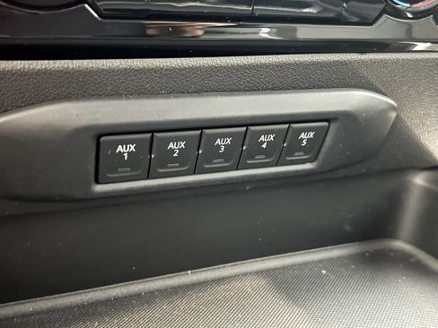 Used 2024 Chevrolet Silverado 2500 LTZ AWD/4WD image 55
