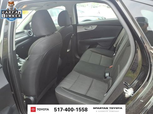 Used 2024 Kia Forte LXS FWD image 11