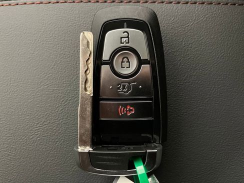 New 2026 Ford Explorer Active image 34