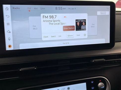 Used 2025 Genesis GV60 Advanced image 18