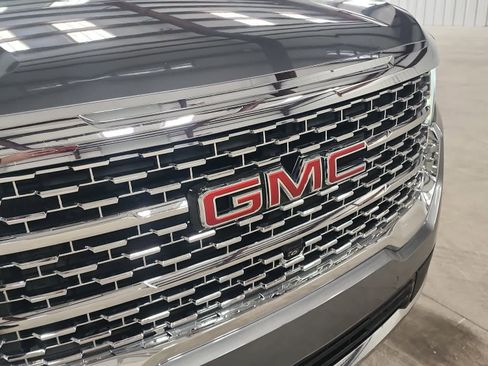 Used 2020 GMC Acadia Denali w/ Trailering Package image 9