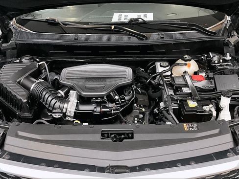 Used 2024 Cadillac XT6 Premium Luxury FWD image 30