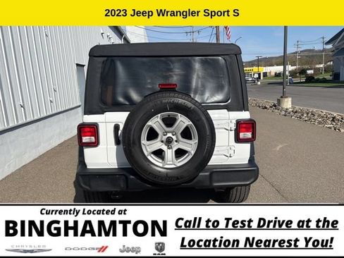 Used 2023 Jeep Wrangler Unlimited Sport AWD/4WD image 6