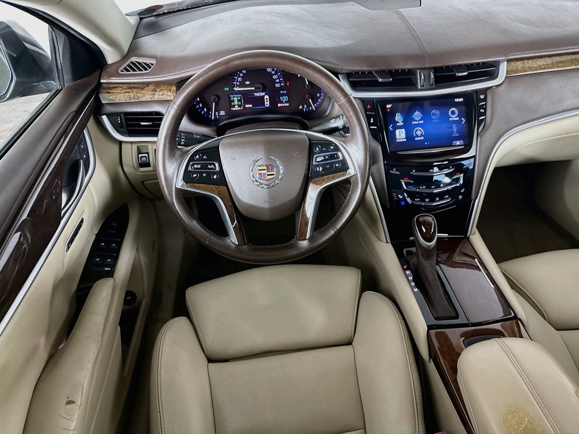 Used 2014 Cadillac XTS Luxury AWD/4WD image 26