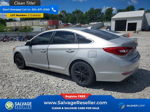 Used 2017 Hyundai Sonata SE FWD image 3