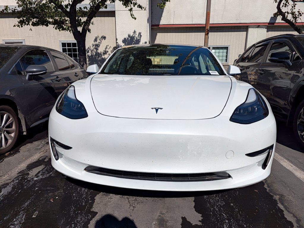 Used 2018 Tesla Model 3 Long Range RWD image 6