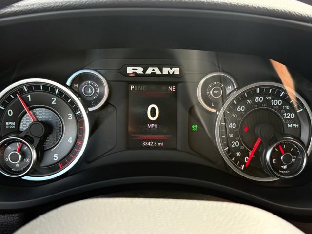 Used 2024 RAM 5500 Tradesman AWD/4WD image 9