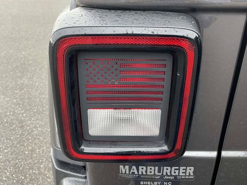 Used 2023 Jeep Wrangler Sahara w/ Cold Weather Group image 10