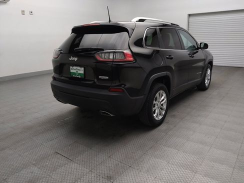 Used 2019 Jeep Cherokee Latitude w/ Popular Appearance Group FWD image 9