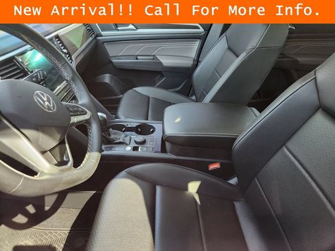 Used 2023 Volkswagen Atlas SE w/ Panoramic Sunroof Package AWD/4WD image 11