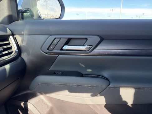 New 2026 GMC Terrain AT4 image 19