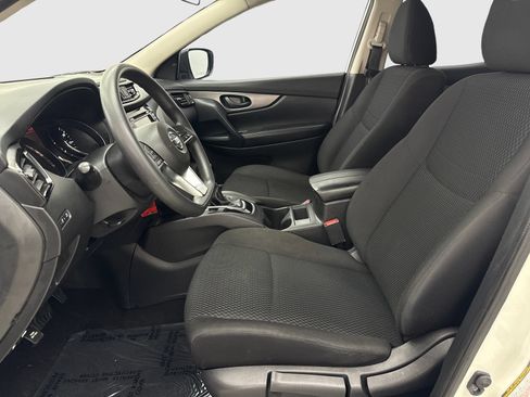 Used 2020 Nissan Rogue Sport S w/ Appearance Package FWD image 17
