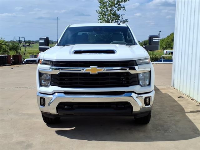 Used 2025 Chevrolet Silverado 2500 LT w/ All Star Edition AWD/4WD image 2
