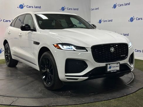 Used 2025 Jaguar F-PACE R-Dynamic S image 1