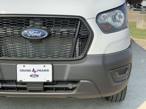 New 2025 Ford Transit 250 Base image 37